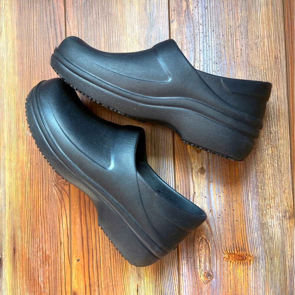 Women’s Neria Pro II Work Clog